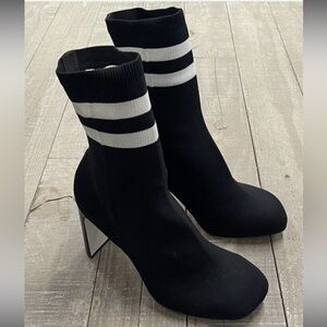 Rag & Bone $575 Ellis Sock Knit Boot In Black/White Size: 37.5 (US 7 1/2